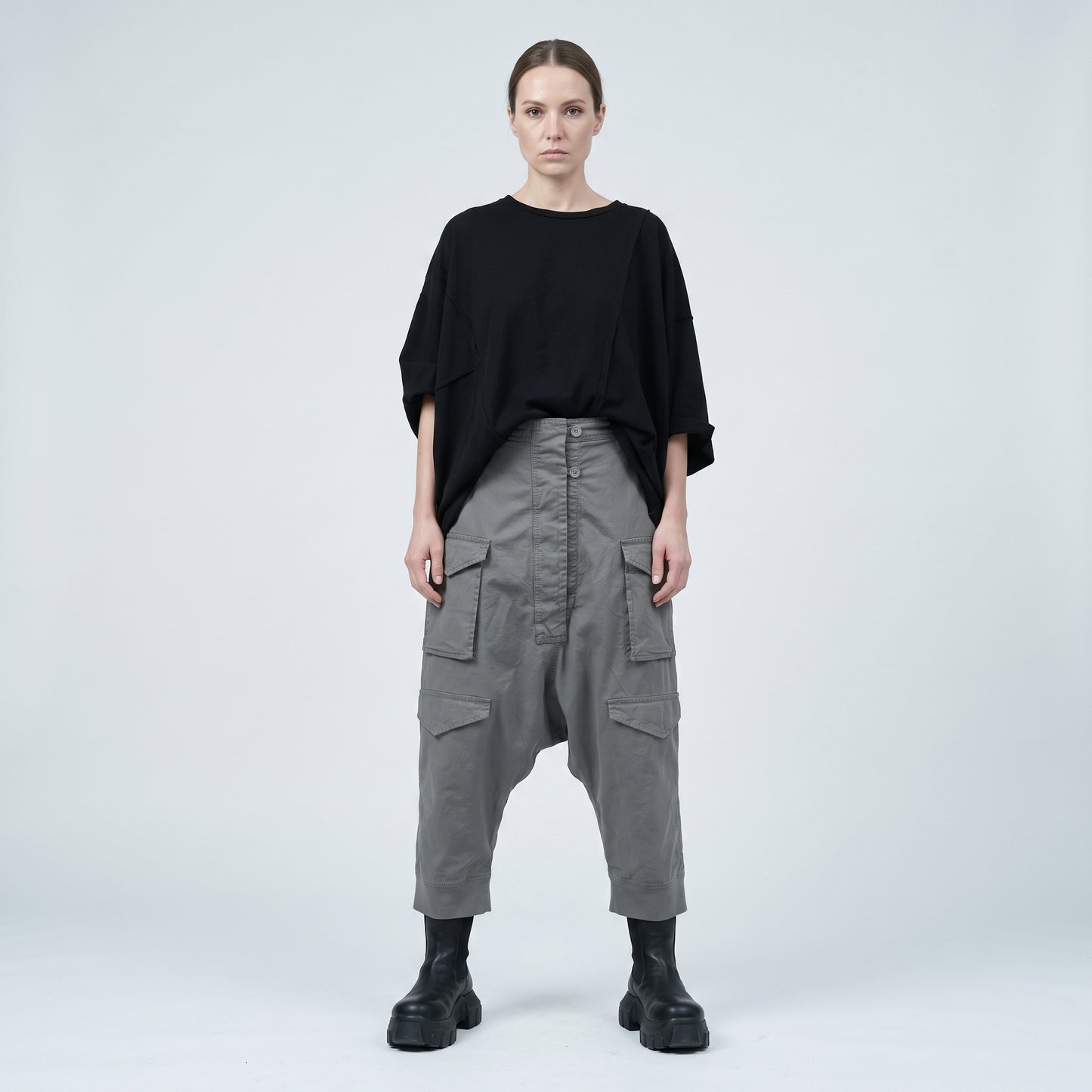Structured Cotton Cargo Cropped Trousers