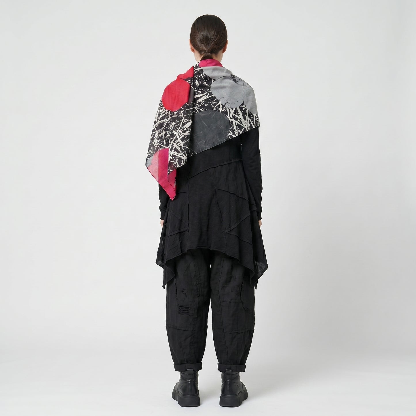 Graphic Floral Print Square Scarf
