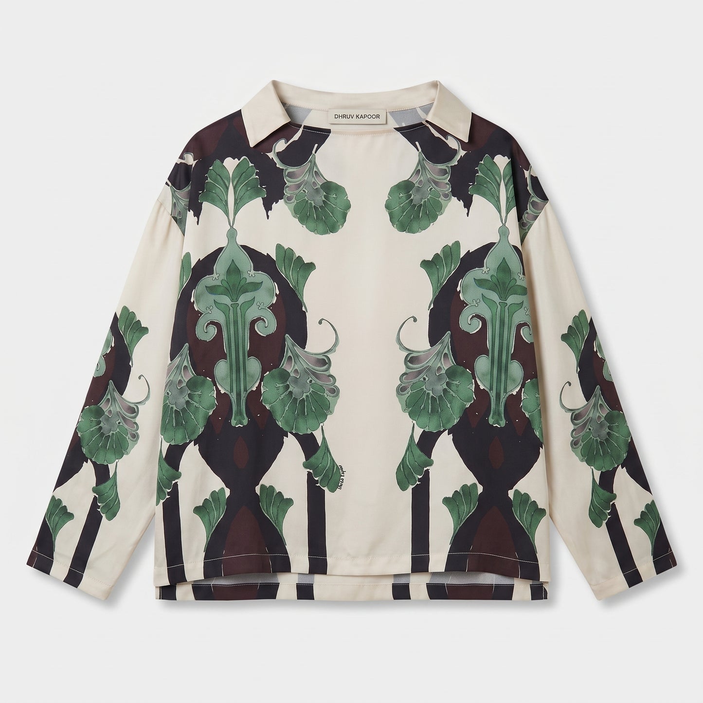 Graphic Print Collared Silk Blouse