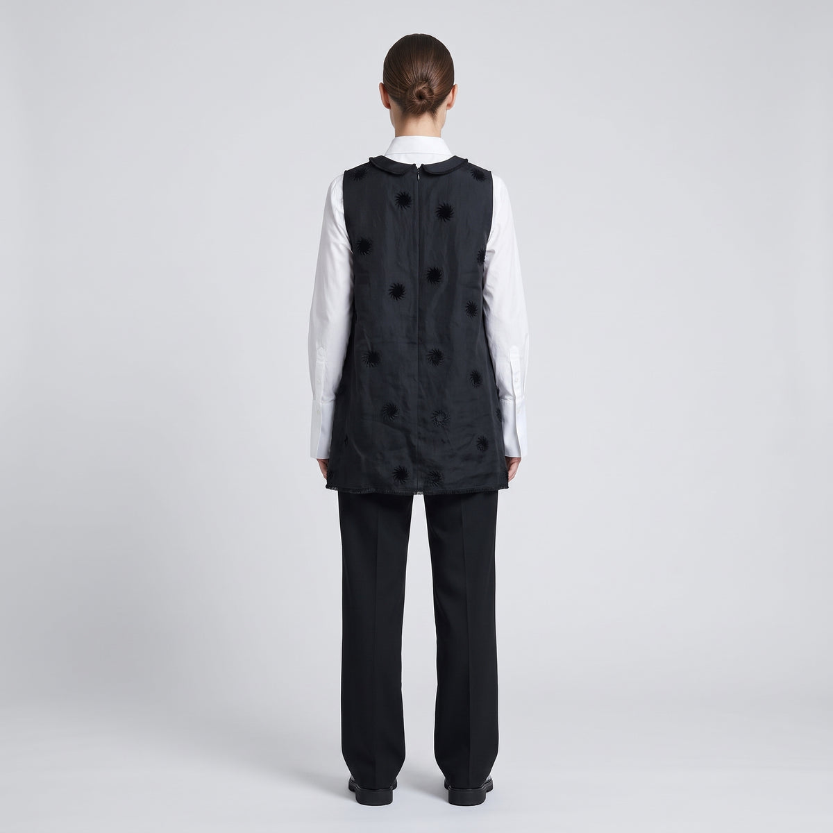 Embroidered Peter Pan Collar Top