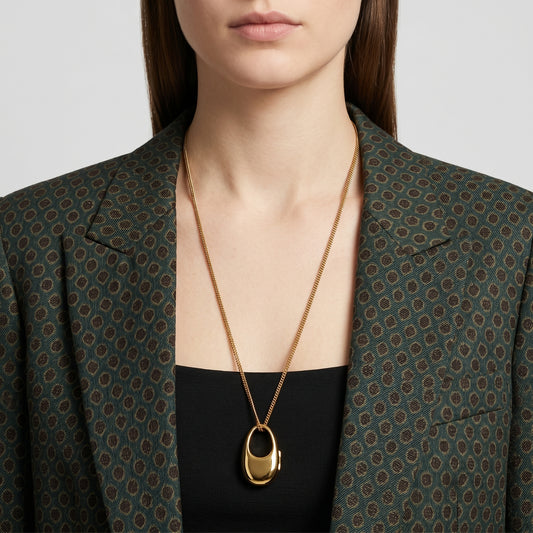 Minimalist Gold Tone Pendant Necklace