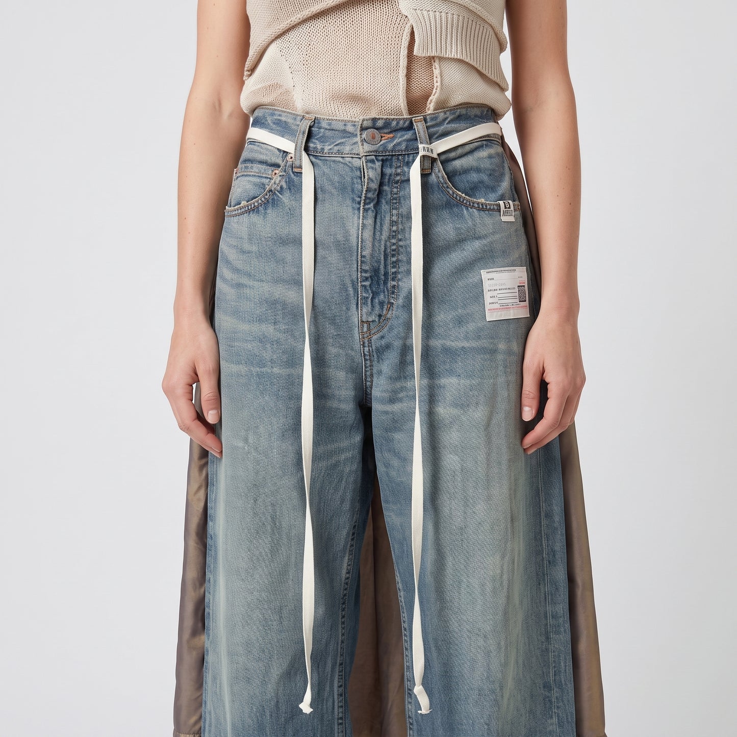 Wide Leg Distressed Denim Jeans